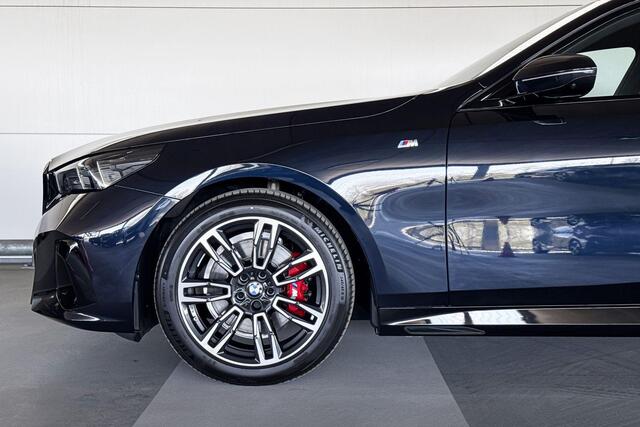 BMW 5-SERIE Sedan 520d