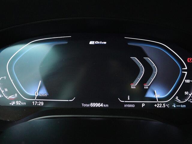 BMW 5-SERIE 530e Business Edition Plus | M Sport | Panoramadak | Camera | Live Cockpit | Nederlandse Auto | NAP |