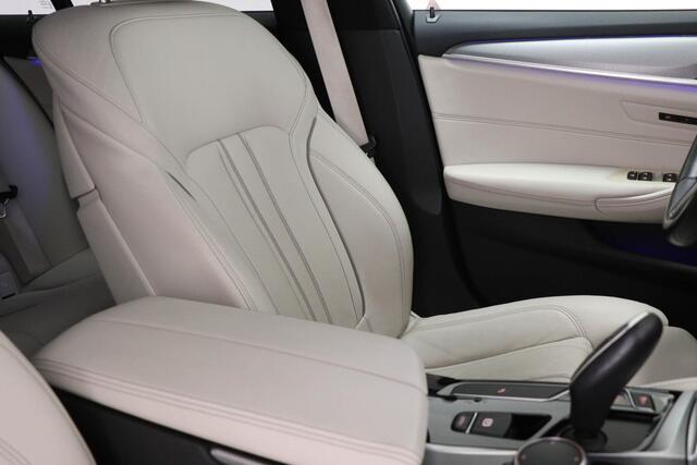 BMW 5-SERIE Touring 520i M-Sport High Executive | COMFORT- PACK | LEDER | STOELVERWARMING