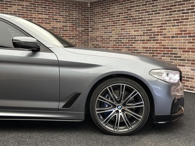 BMW 5-SERIE 540i xDrive High Executive M-Sport| H/K| Adaptive cruise| Head-up|