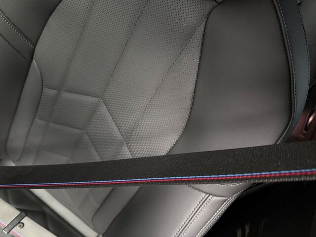 BMW 5-SERIE 530e xDrive M-Sport 299pk Pro-20 inch trekhaak pano key-less