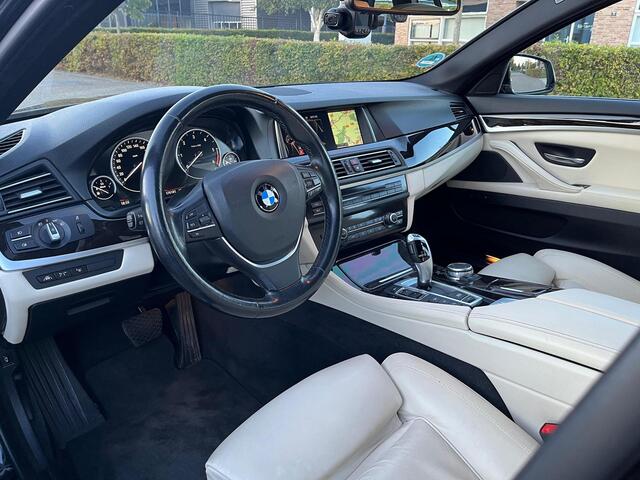 BMW 5-SERIE Touring 535xd M Sport Edition | BMW Individual | PANO | Head-UP | Elek. wegklapbare trekhaak | Lederen bekleding | Cruise Control | Dashcam 360