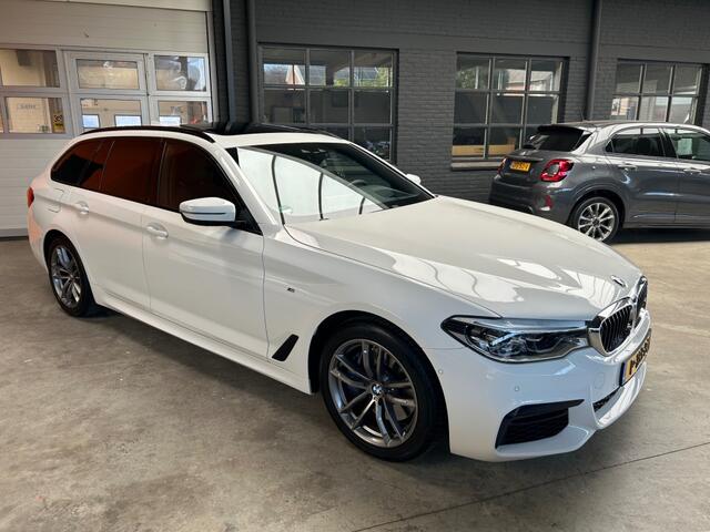 BMW 5-SERIE 530I HIGH EXE M-Sport / Pano / Head-Up