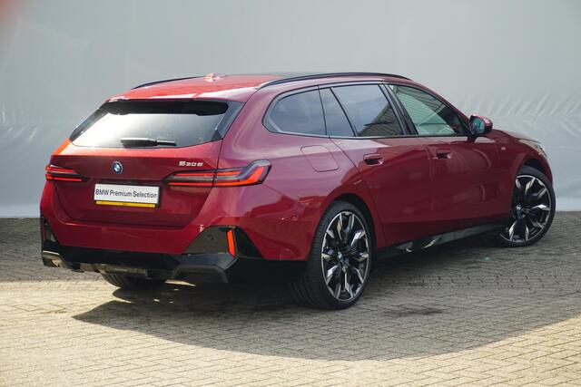BMW 5-SERIE Touring 530e M Sport Edition