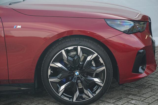 BMW 5-SERIE Touring 530e M Sport Edition