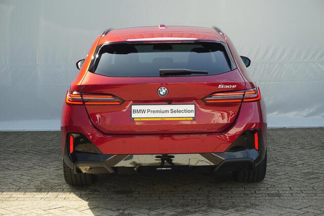 BMW 5-SERIE Touring 530e M Sport Edition