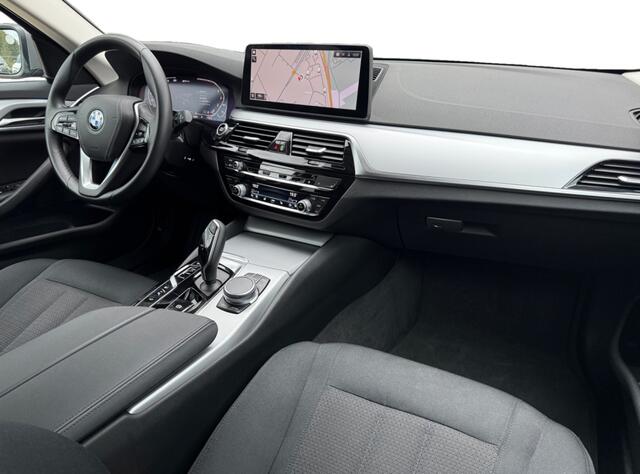 BMW 5-SERIE 520e Business Edition I Navi I 360 Camera I Keyless