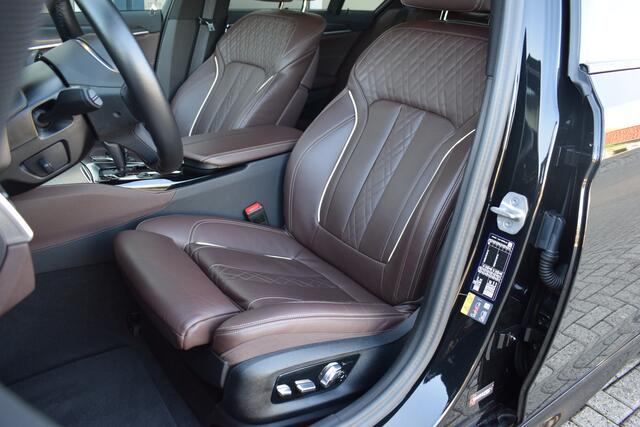 BMW 5-SERIE 530e M-Sport NAP | Trekhaak | HUD | Virtual cockpit | ACC