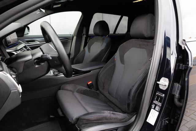 BMW 5-SERIE Touring 520d 191 pk High Executive M-Sportpakket / Facelift/ Sport-Stoelen/ Stoel.Verw/ Adap.Cruise/ Stuur.Verw/ Apple-Carplay/ Camera/ 19 '' LMV