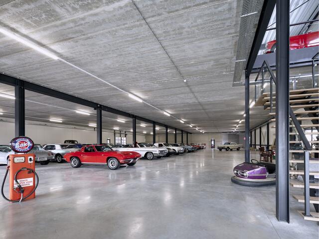 BMW 5-SERIE Touring 520i *M-Sport* Panoramadak / LASER / Stoelkoeling / Keyless / Memory Seat / Apple Carplay / Org.NL! / 19"LMV