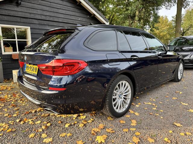 BMW 5-SERIE Touring 540i xDrive High Executive