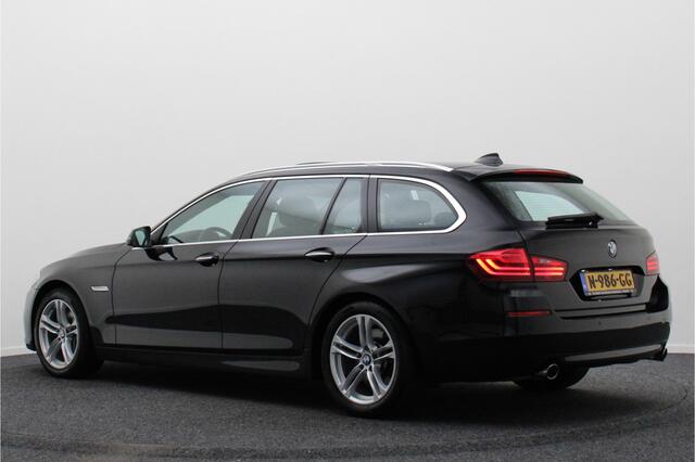 BMW 5-SERIE Touring 535i Luxury Edition