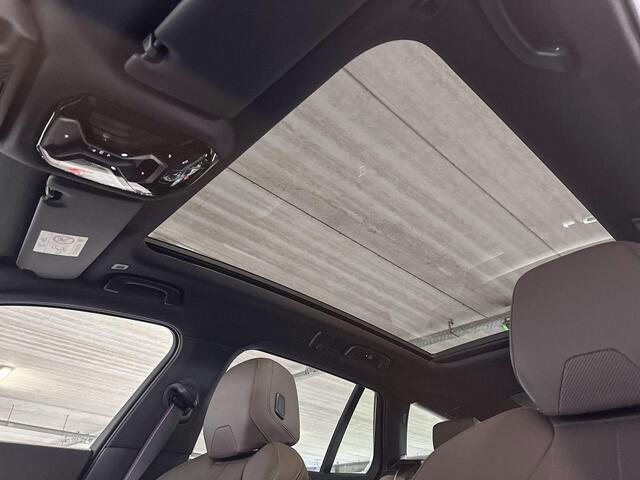 BMW 5-SERIE Touring 550e xDrive