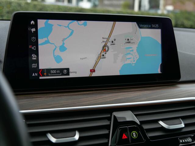 BMW 5-SERIE 540i 340PK High Executive | PANODAK | LEDER | MEMORY |