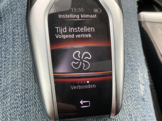 BMW 5-SERIE 530D M-sport 6-Cilinder Pano Trekhaak HUD 360cam Standkachel Sfeerverl NL-Auto VOL!