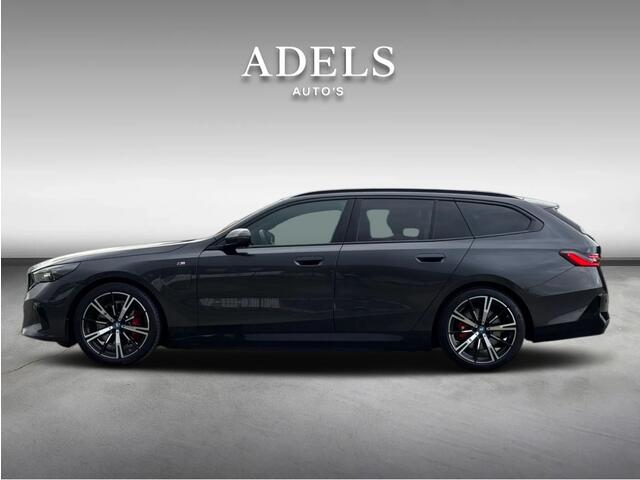 BMW 5-SERIE Touring 530e M Sport Pro Edition HUD H/K Sound Trekhaak NL Auto 3500km NAP!