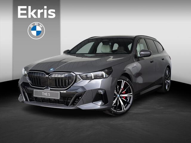 BMW 5-SERIE Touring 530e M Sportpakket Pro | Individual Lak | Innovation Pack | Comfort Pack | Elektr. Trekhaak