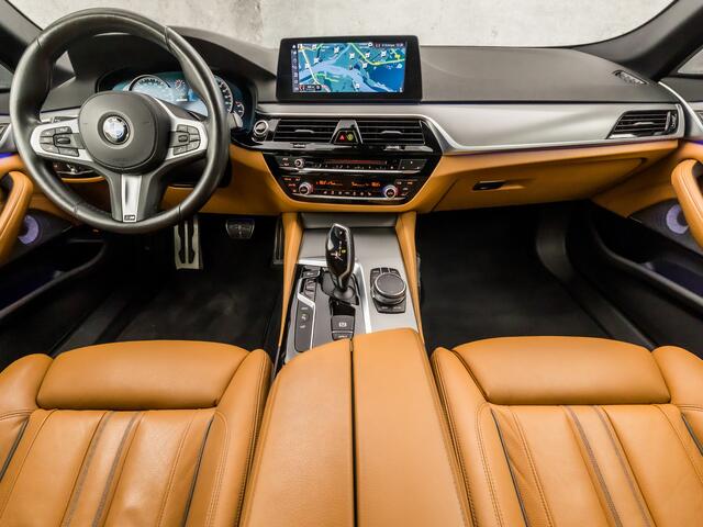BMW 5-SERIE 530e High Executive M Sport Automaat 252Pk (GROOT NAVI, 360 CAMERA, SFEERVERLICHTING, BOWERS&WILKINS, COGNAC LEDER, MEMORY SEATS, STOELVERWARMING, NIEUWE APK, NIEUWSTAAT)