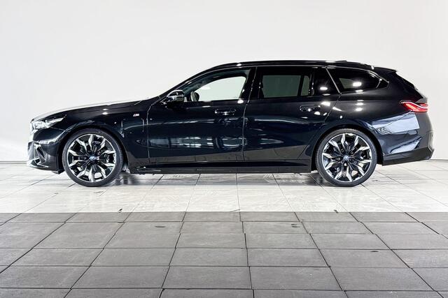 BMW 5-SERIE Touring 530e M Sportpakket Aut.