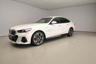 bmw-5-serie-sedan-530e--m-sportpak