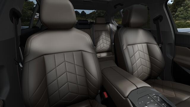 BMW 5-SERIE 530e M Sport Automaat / Panoramadak / Stoelventilatie / Comfort Access / M Sportonderstel / Adaptieve LED / Parking Assistant Plus / Harman-Kardon