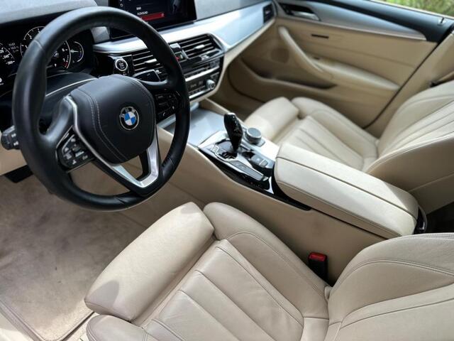 BMW 5-SERIE 520i High Exe | 360 Camera | Adpative | Memory | Dealer Onderhouden |