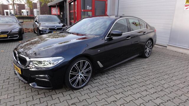BMW 5-SERIE 540i High Executive. M-Pakket.