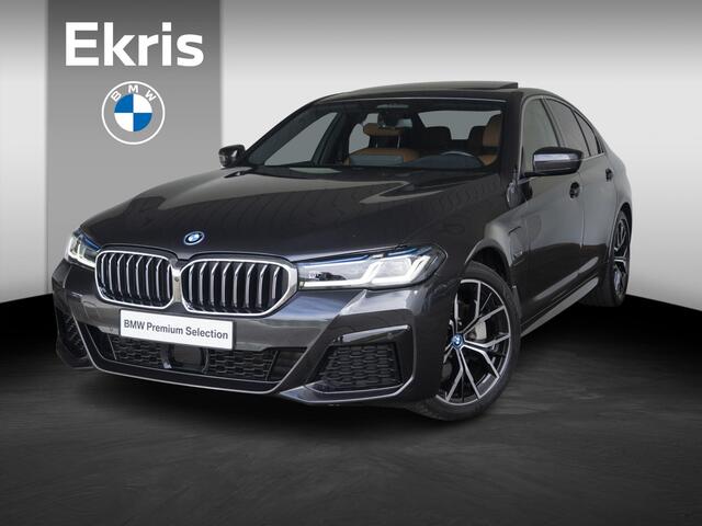 BMW 5-SERIE Sedan 530e | High Executive | M Sportpakket | Harman Kardon | Verwarmd Stuurwiel | Comfort Access | Schuif-/kanteldak | Stoelverwarming | Laserlight | 19''