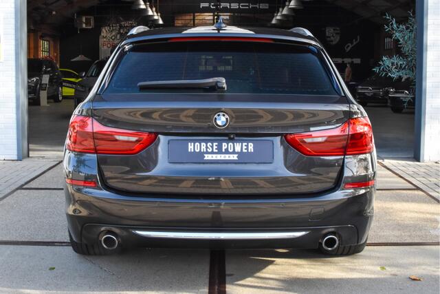 BMW 5-SERIE Touring 530i High Executive Luxury Line *Garantie | HUD | Pano | Comfort/Leder | Memory | Keyless | Blindspot | Apple Carplay*