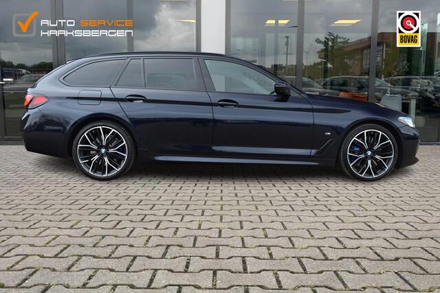 BMW 5-SERIE Touring 530d xDrive M-Sport | Pano | Trekhaak | 360 Camera | H&K | Nappa |