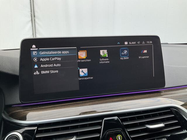 BMW 5-SERIE Touring 530e xDrive M-sport HUD Laser Memory 4wielsturing Pano Business Edition Plus