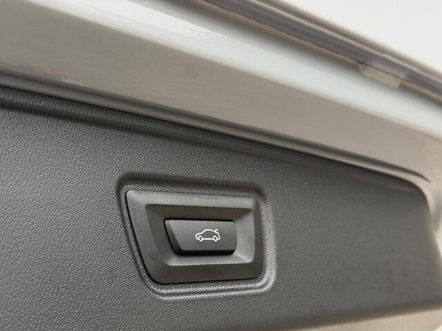 BMW 5-SERIE Touring 520i M Sport Pro Brooklyn 21" H&K PANO LASER