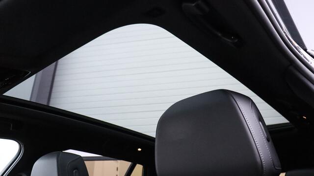 BMW 5-SERIE Touring 550e xDrive M-Sport Pro | Stoelventilatie | Harman/Kardon | Panoramadak | M Onderstel Professional | Head-up | Trekhaak