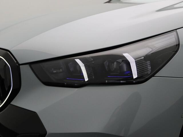 BMW 5-SERIE Touring 540d xDrive M Sportpakket Pro | Innovation Pack | Driving Assist Prof | Harman-Kardon | Panoramadak | 20"