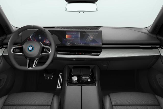 BMW 5-SERIE Touring 530e xDrive