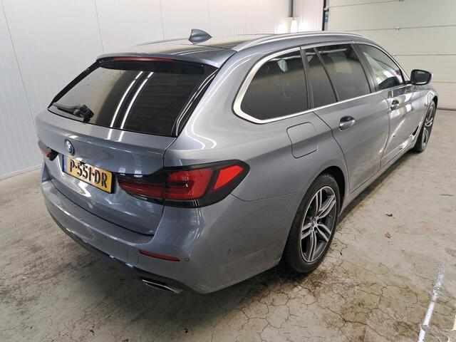 BMW 5-SERIE Touring 520e Aut. Hybrid BuExe Editon Plus | Panorama | Leder | Memory | New Model | Full