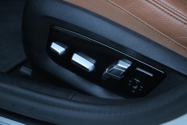 BMW 5-SERIE Touring 520e High Executive - Laser - Memory - HUD - Achteras besturing - Stoel/Stuur verwarming - ACC - Keyless - Rijklaar