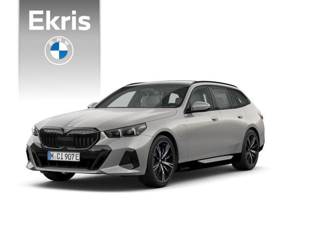 BMW 5-SERIE Touring 550e xDrive M Sportpakket Pro | Panoramadak | Bowers & Wilkins | Trekhaak | Comfort Pack | Innovation Pack
