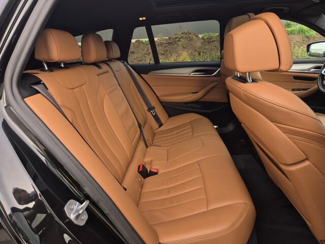 BMW 5-SERIE Touring 520i High Executive Edition Schuifdak