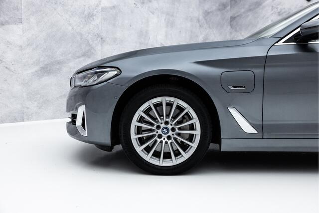 BMW 5-SERIE 530e xDrive High Executive | Pano | Massage | Ventilatie | Soft-Close