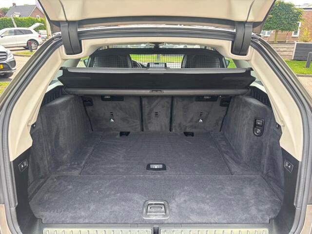 BMW 5-SERIE Touring 530i High Exe 2018 NL Auto 1E Eigenaar