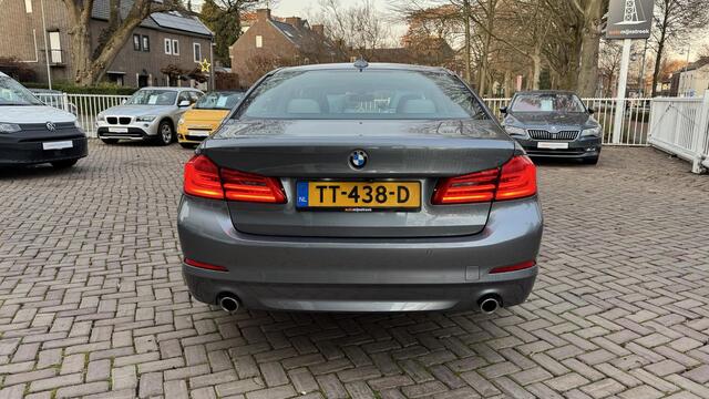 BMW 5-SERIE 520i Corporate Lease High Executive | Volledig BMW onderhouden |