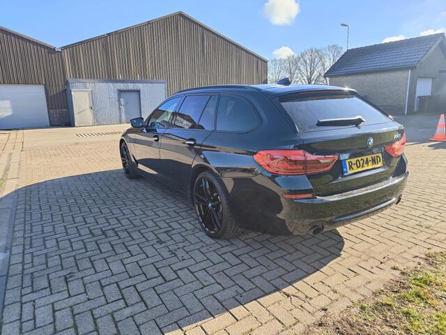 BMW 5-SERIE Touring 530i High Exe