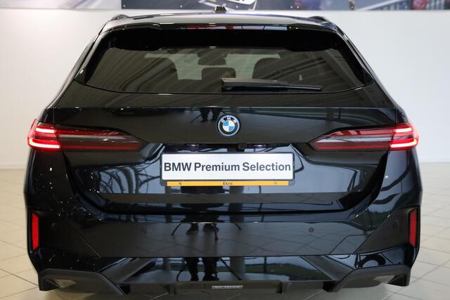 BMW 5-SERIE Touring 530e M Sportpakket Pro | Comfortstoelen | Bowers & Wilkins | Elektr. Trekhaak