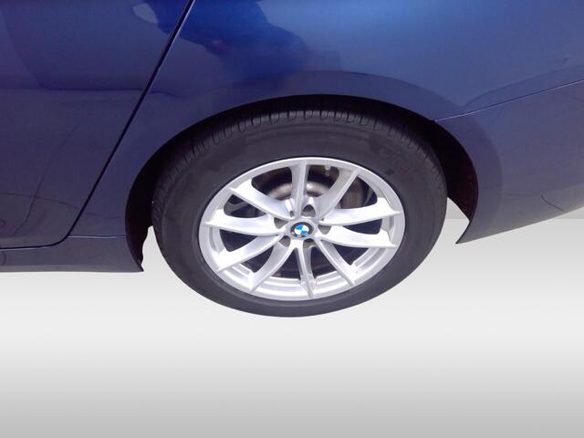 BMW 5-SERIE Touring 520i High Executive Edition 2e-Eig. & Keurig-Onderh. BOVAG-Garantie. NL-Auto.