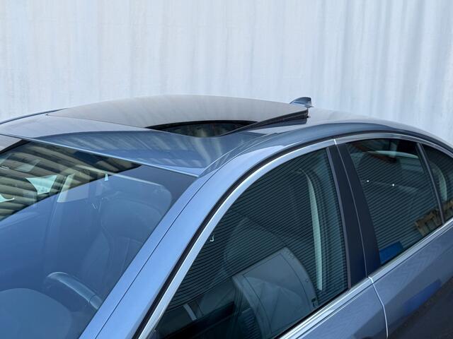 BMW 5-SERIE 520i High Executive / Sch.dak/ comf.stl