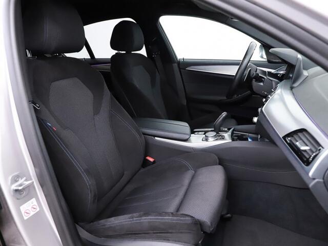 BMW 5-SERIE 530e iPerformance High Executive M PAKKET 20INCH HARMAN KARDON
