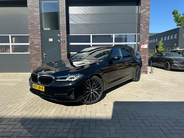 BMW 5-SERIE Touring 530e xDrive Business Edition Plus Headup/Laser/Harman-Kardon/Leder/Cam