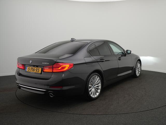 BMW 5-SERIE 530e iPerformance High Executive - RIJKLAARPRIJS - Plug-in Hybride - Achteruitrijcamera - Apple Carplay - Android Auto - Head-Up Display - Stoel- en Stuurverwarming!