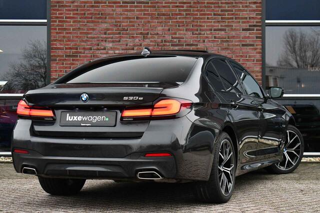 BMW 5-SERIE 530e M-Sport Pano Trekh HUD